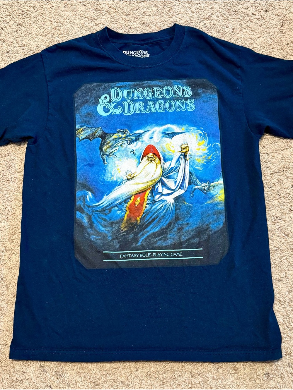 Officially Licensed Dungeons & Dragons Wizard Dragon Graphic Tee Size M